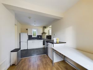 Photo 19- click for photo gallery